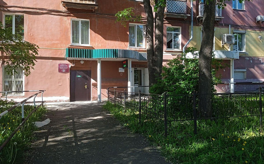 Помещение в центре фото