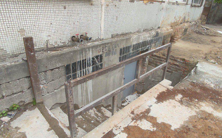 Сдам помещения на пяти этажах под офис , производство или склад. фото