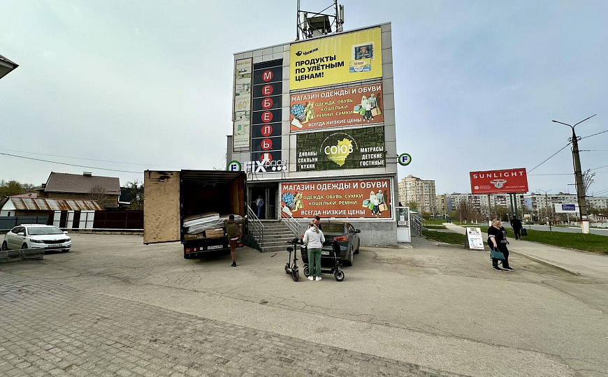 Аренда 65 м2 на 1 этаже в ТЦ «Плаза» фото