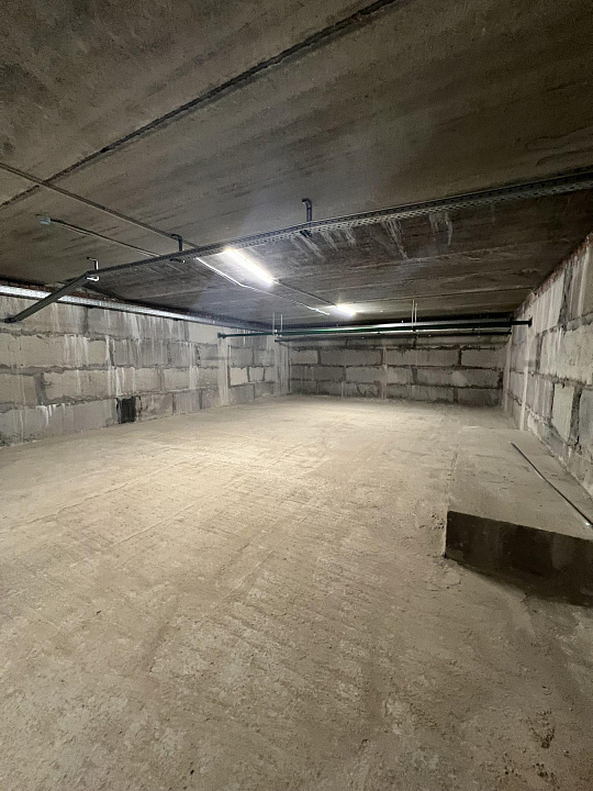 Сдам производственное помещение, 2 500 м² фото