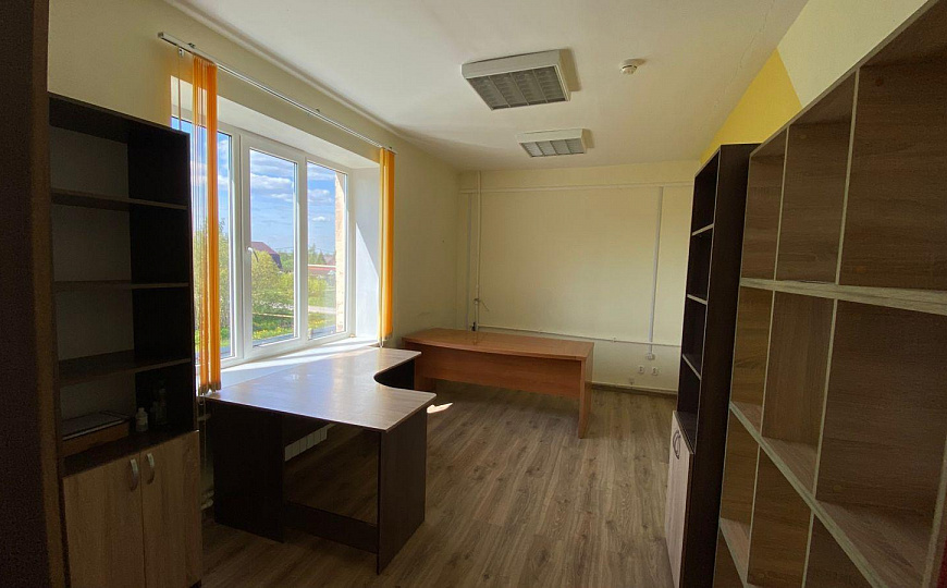 Сдам офисное помещение, 400 м² фото