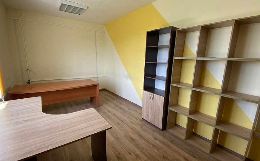 Сдам офисное помещение, 400 м² фото