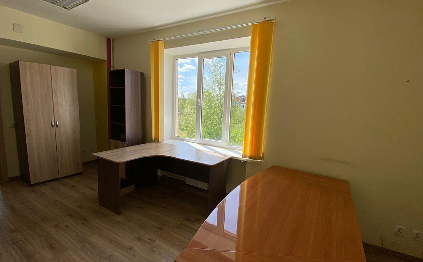 Сдам офисное помещение, 400 м² фото