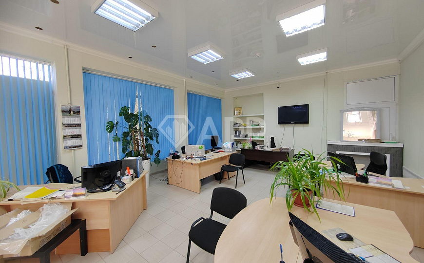 Сдам помещение свободного назначения, 277 м² фото
