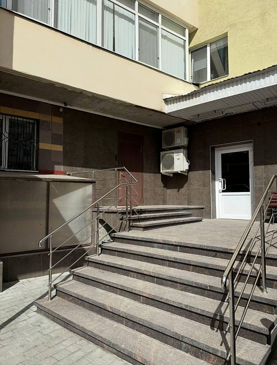 Аренда офиса 31.5 м2 на ул. Ал.Толстого фото