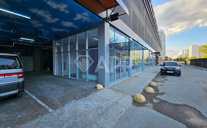 Сдам помещение свободного назначения, 167 м² фото