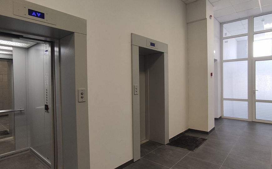 Офис в центре от 65 м² фото