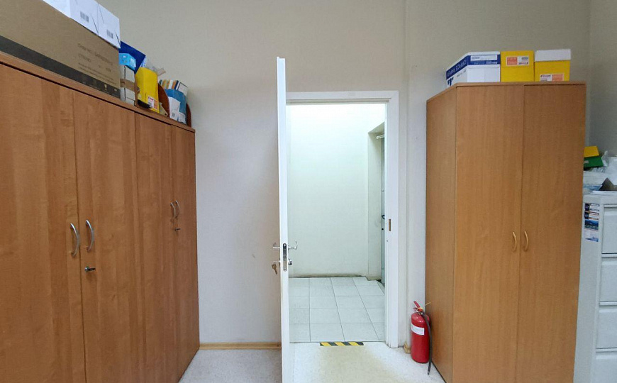 Аренда торгово-офисного помещения, 46,5 м² фото
