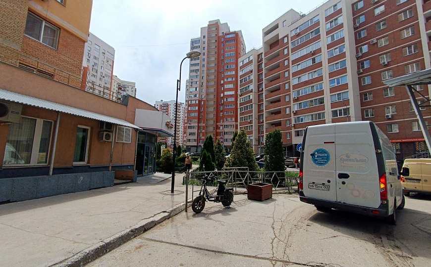 Аренда торгово-офисного помещения, 46,5 м² фото