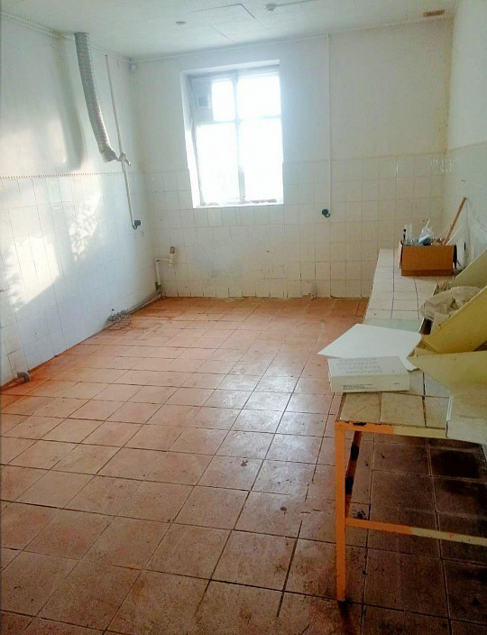 Складское помещение 895м² на земле 1Га. фото