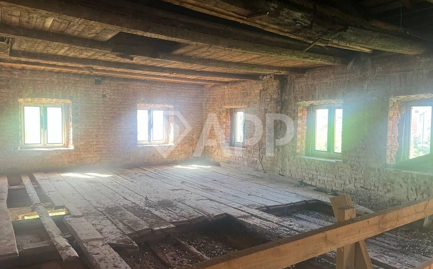 Продаю здание в центре по инвестпроект фото