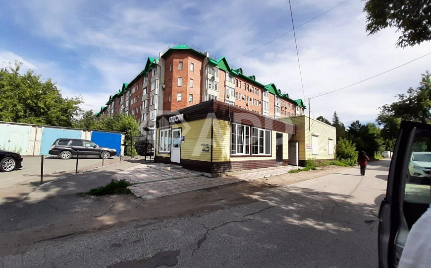 Отдельно стоящее здание в центре, 47 м2 фото