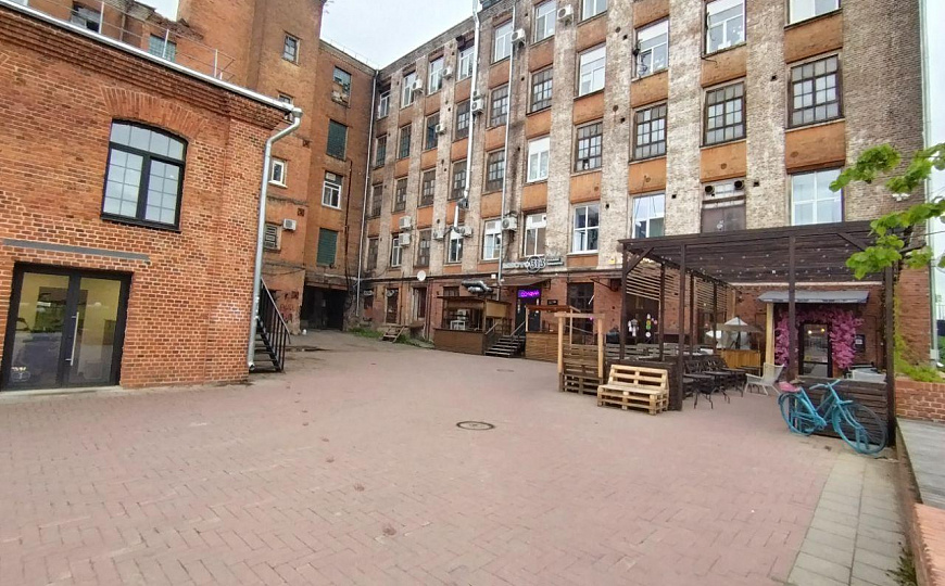 298,3 м² под производство или склад (коммуналка входит в стоимость!!) фото
