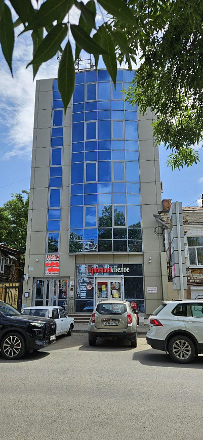 Первая линия, трафик, 126 м2 фото