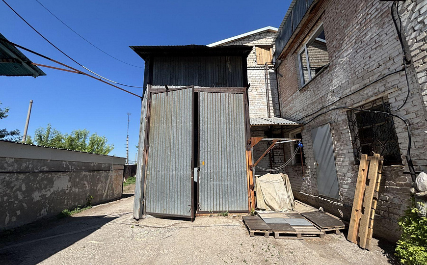 Аренда  склада в городе, 342 м² фото