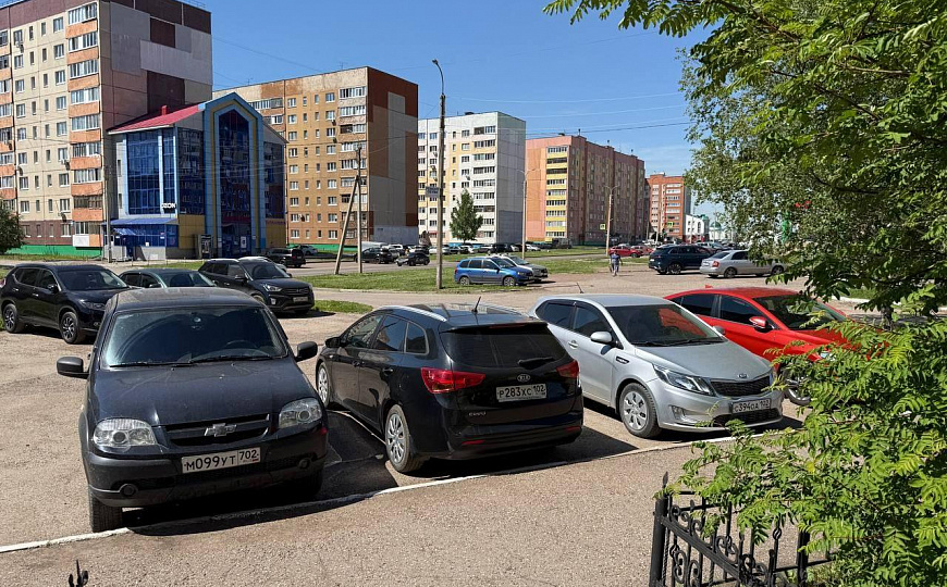 Коммерческое помещение на красной линии фото