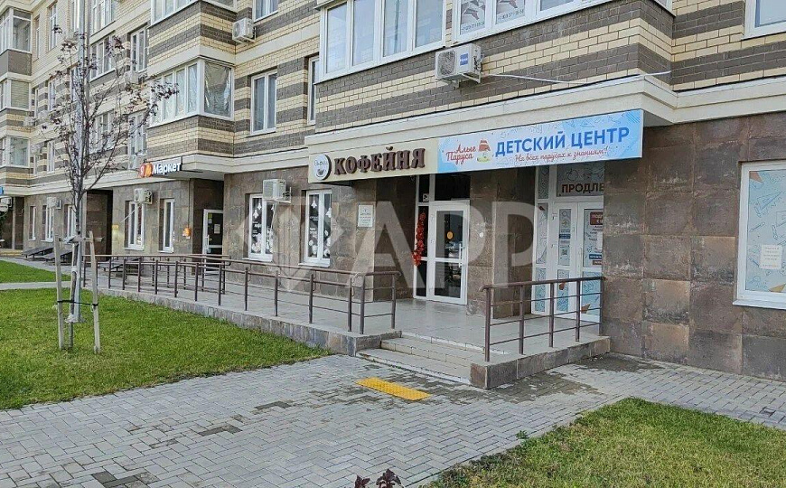 Сдаю торгово офисное  помещение, 77 м² 1 этаж  фото