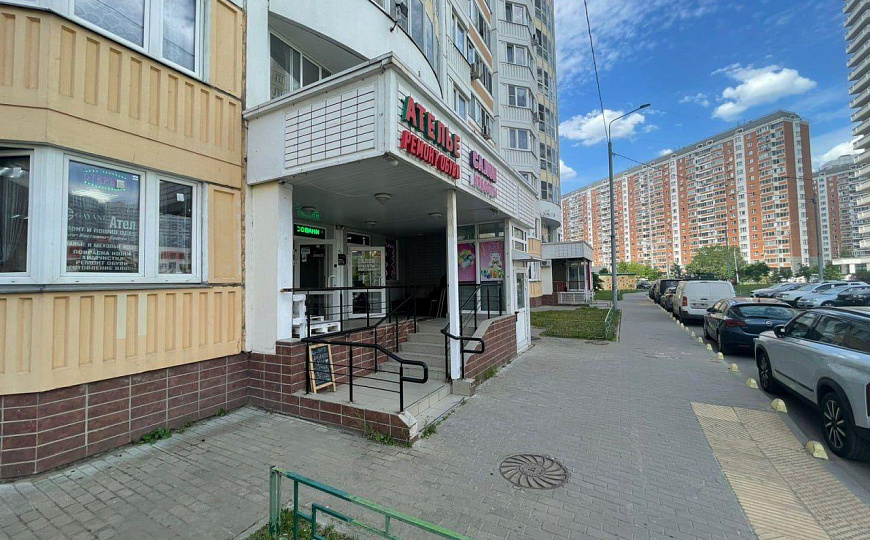 Помещение под любой вид деятельности, рядом с Некрасовкой 60 м.кв. фото