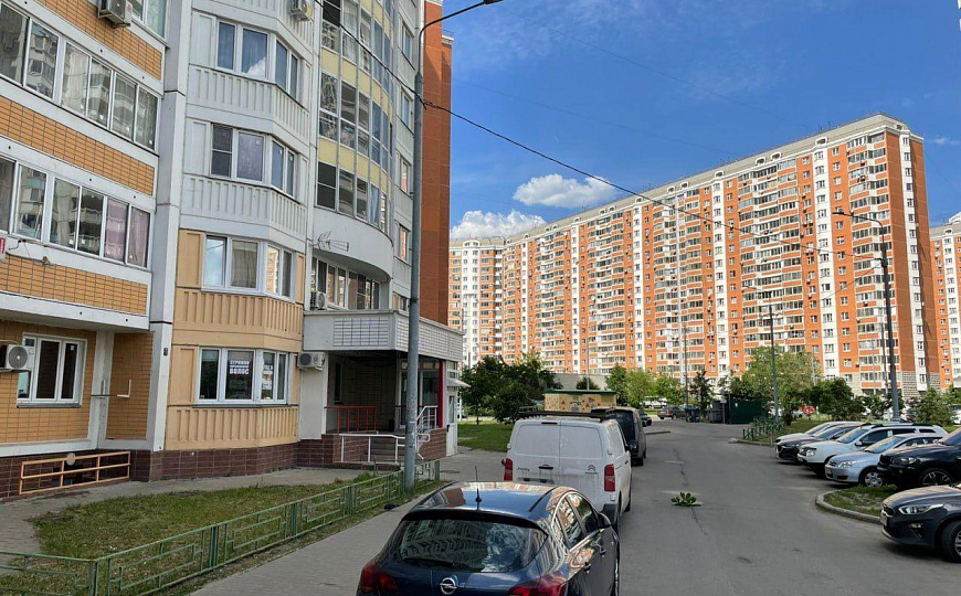 Помещение под любой вид деятельности, рядом с Некрасовкой 60 м.кв. фото