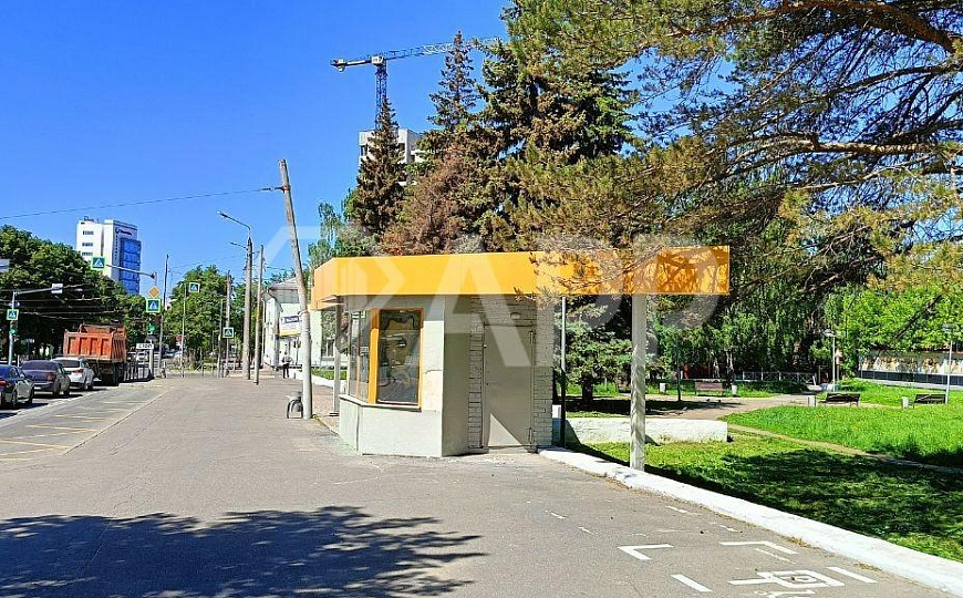 Сдам здание на остановке фото