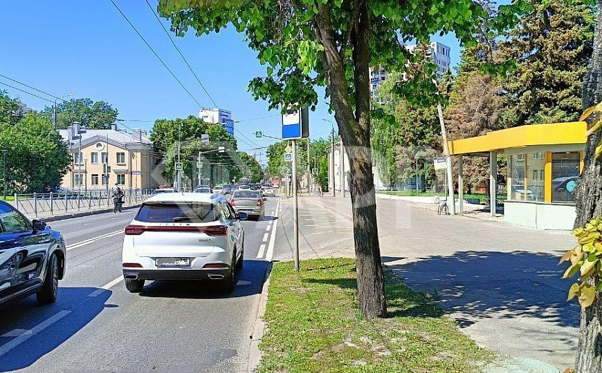 Сдам здание на остановке фото