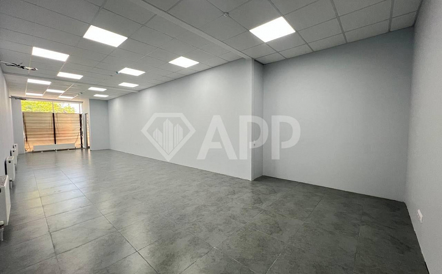 Сдаю торговое помещение, 60 м² фото