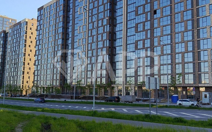 Продам топовое помещение в ЖК Яратам фото
