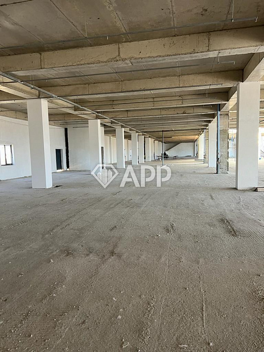 Сдаю торговый центр,  до 6000 м² фото