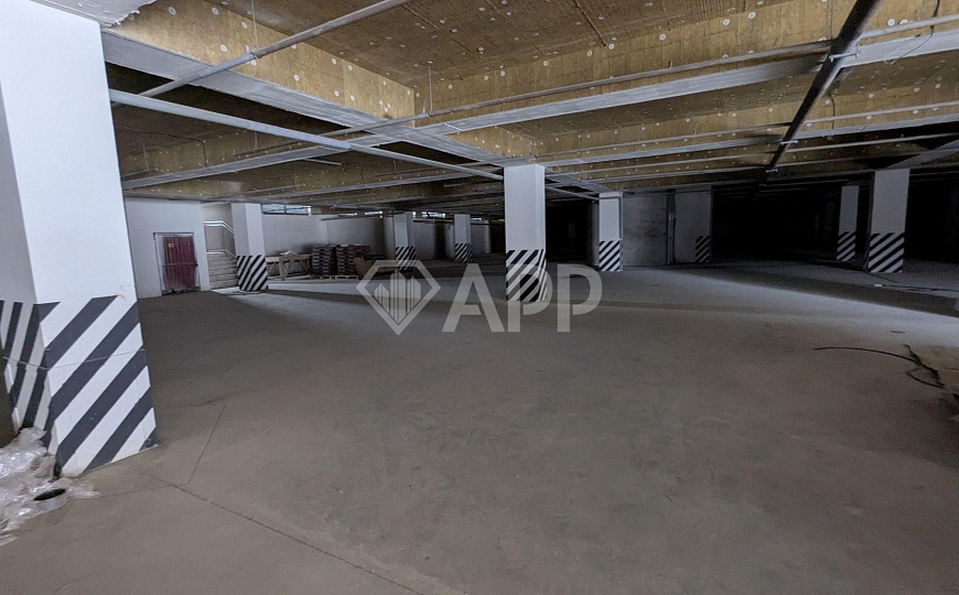 Сдаю торговый центр,  до 6000 м² фото
