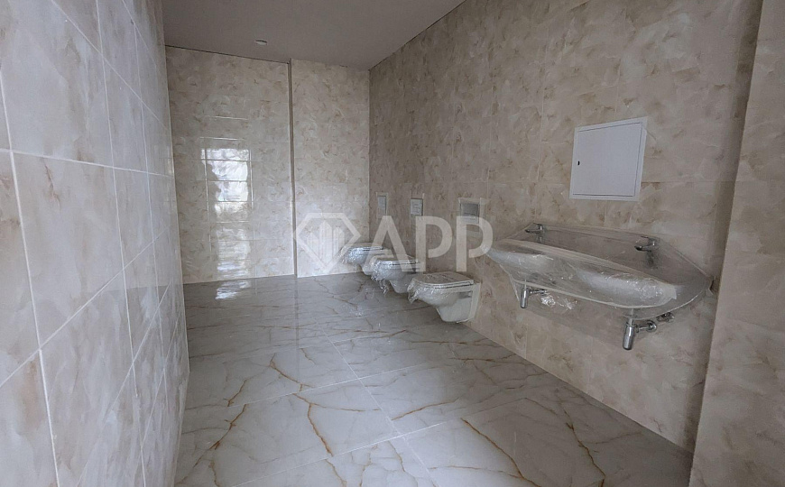 Сдаю торговый центр,  до 6000 м² фото