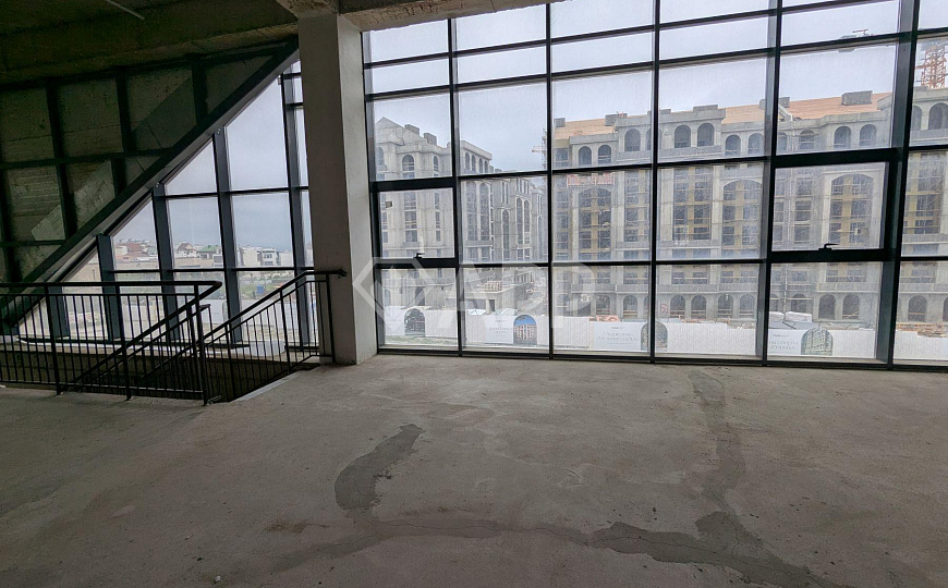 Сдаю торговый центр,  до 6000 м² фото