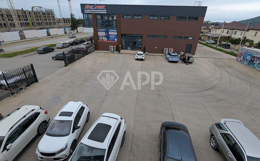 Сдам помещение свободного назначения, 705 м² фото