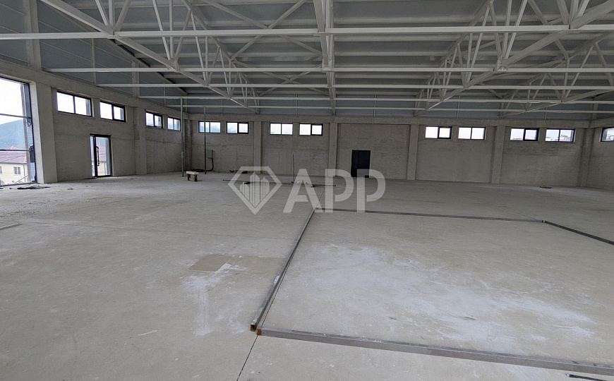 Сдам помещение свободного назначения, 705 м² фото