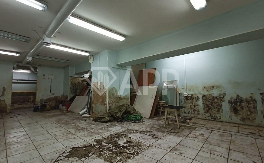 Тёплый склад (200 м²) на Декабристов фото