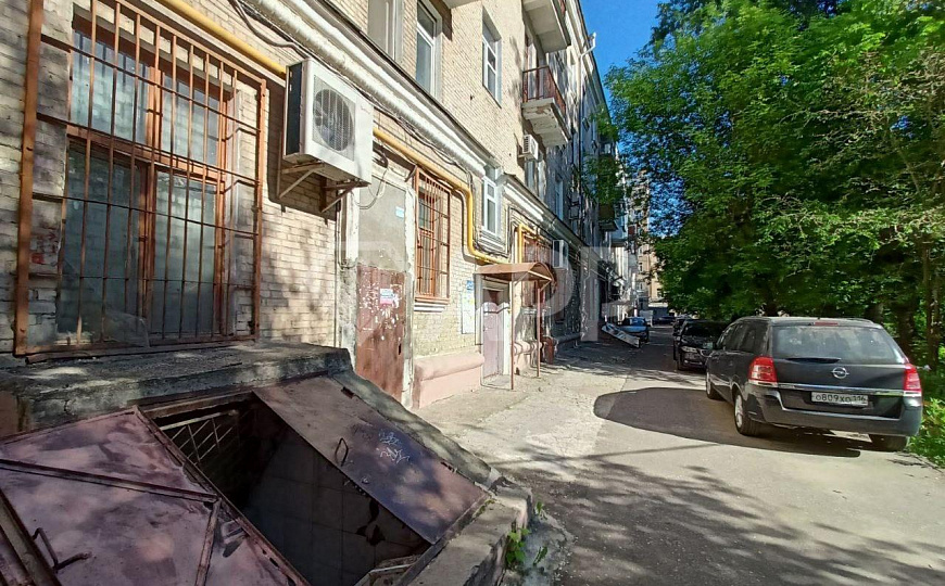 Тёплый склад (200 м²) на Декабристов фото