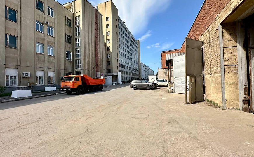 Аренда производственно-складского помещения 687 м2 на охраняемой территории на ул.Алма-Атинской фото