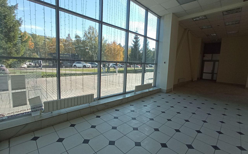 Сдам помещение свободного назначения, 200 м² фото