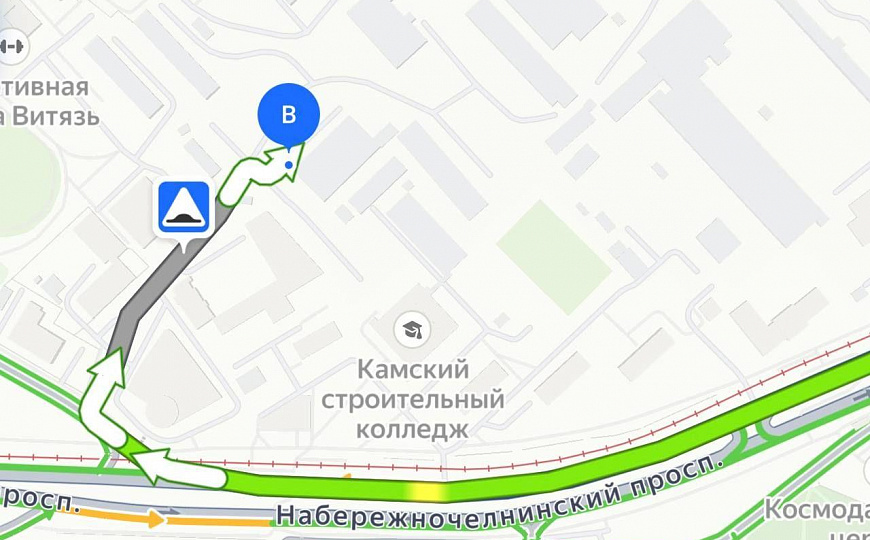 Сдается теплый склад в центре города фото