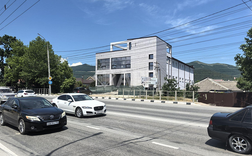 Сдам отдельно стоящее здание, 1 000 м² фото