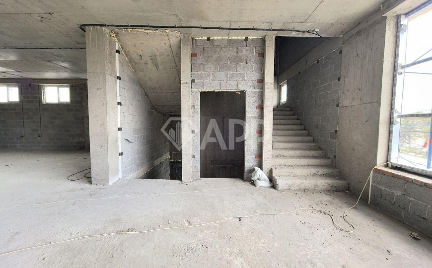 Сдам отдельно стоящее здание, 1 000 м² фото