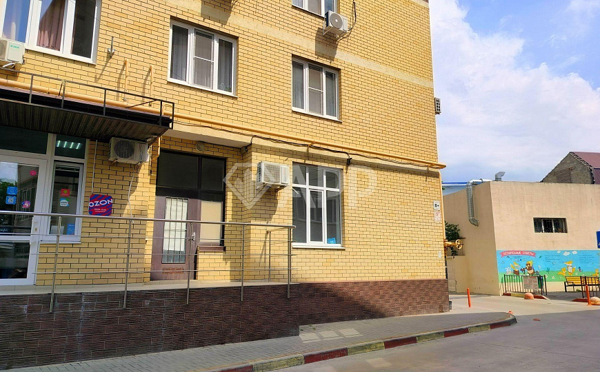 Сдам помещение свободного назначения, 90 м² фото