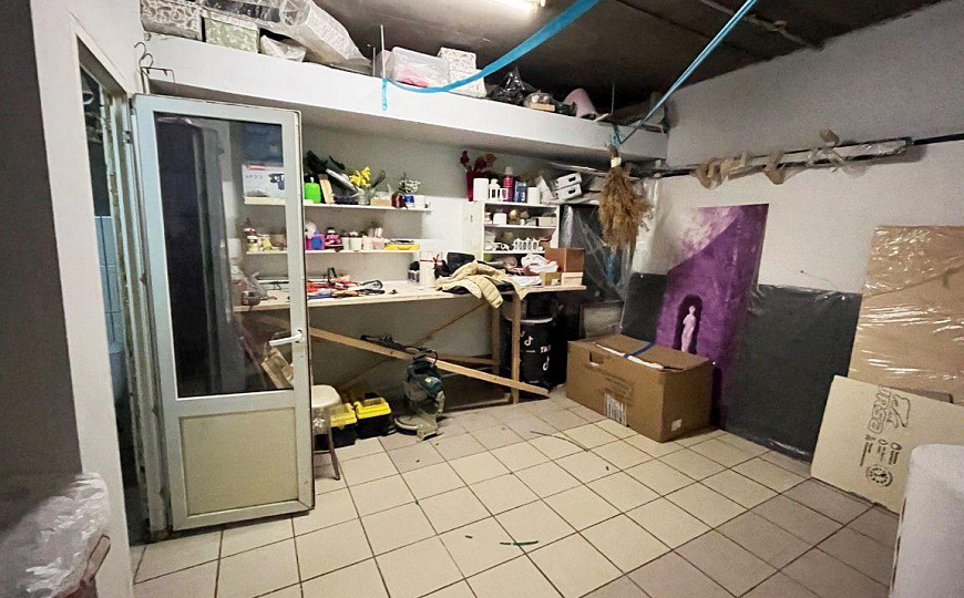 Помещение 79,8м² на 1 линии с высоким трафиком. фото