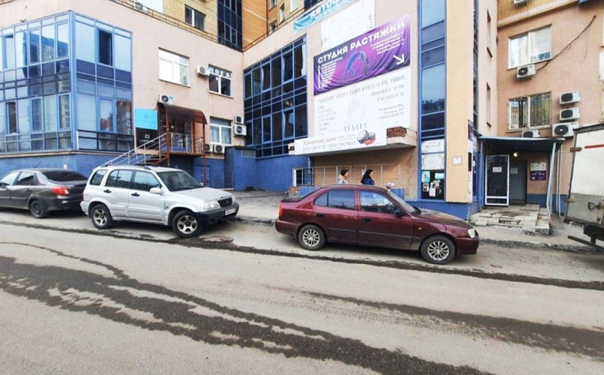 Помещение 79,8м² на 1 линии с высоким трафиком. фото