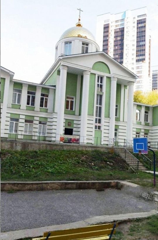 Помещение 79,8м² на 1 линии с высоким трафиком. фото