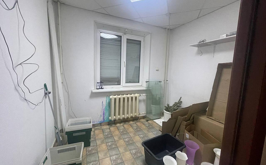 Сдам два кабинета 22м² и 6,5м² в центре города на первой линии фото