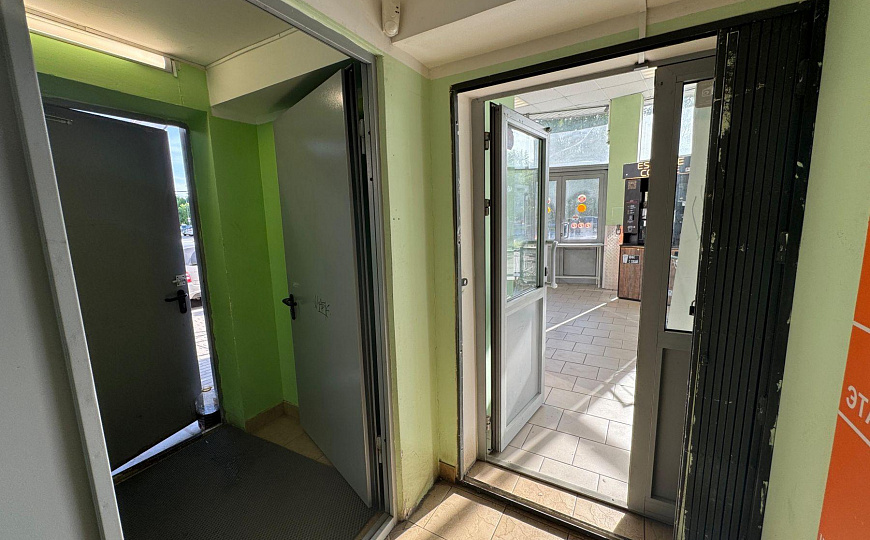 Сдам помещение свободного назначения, 320 м² фото