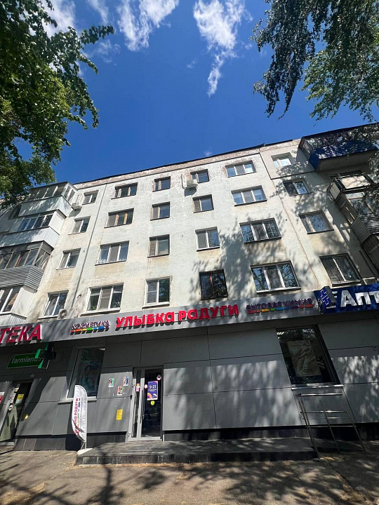 Аренда торгового помещения 125,5 м2 на ул. Авроры фото