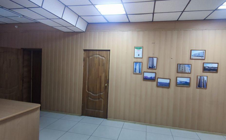 Сдам офис с большой парковкой, 115 м² фото