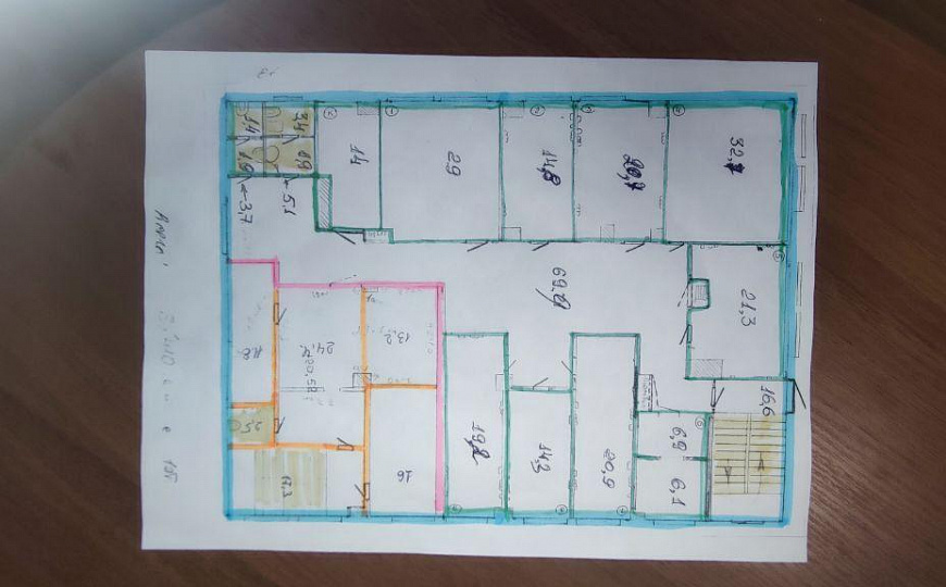 Сдам офис с большой парковкой, 115 м² фото