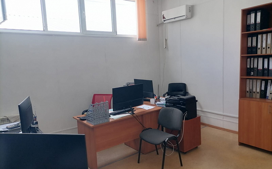 Офисы в здании на Новодвинской 130 м² фото